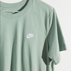 Nike Sportsware Club Tee